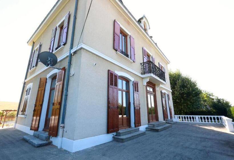 Hôtel Particulier Piscine & Spa