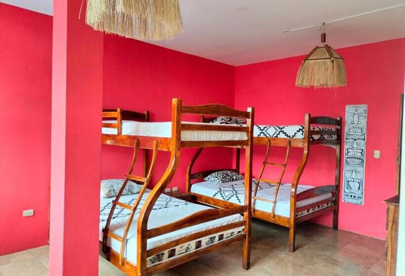 펜션 Casa Hostal I Love Montañita