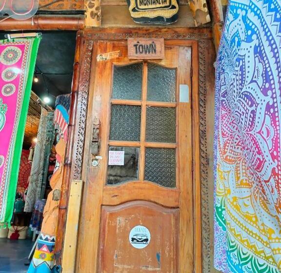 펜션 Casa Hostal I Love Montañita