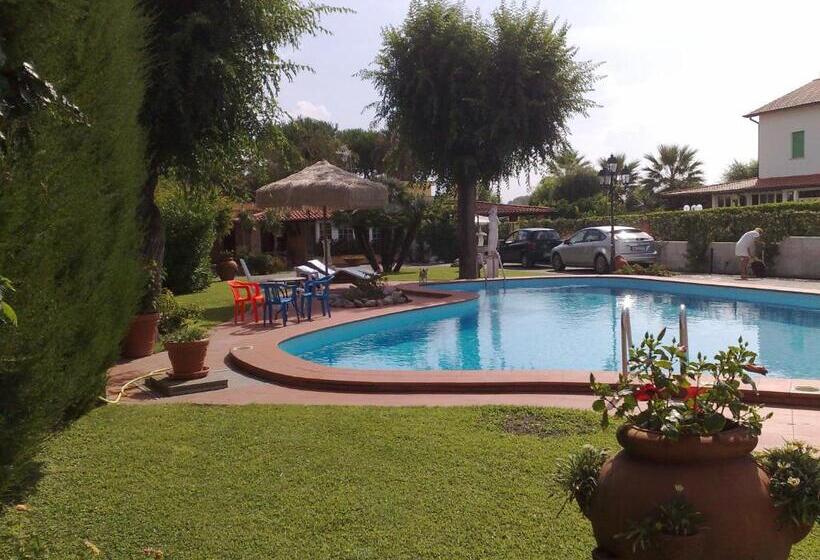 بنسيون Casa Sirina