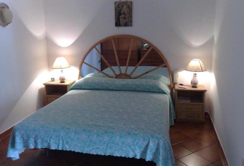 بنسيون Casa Sirina