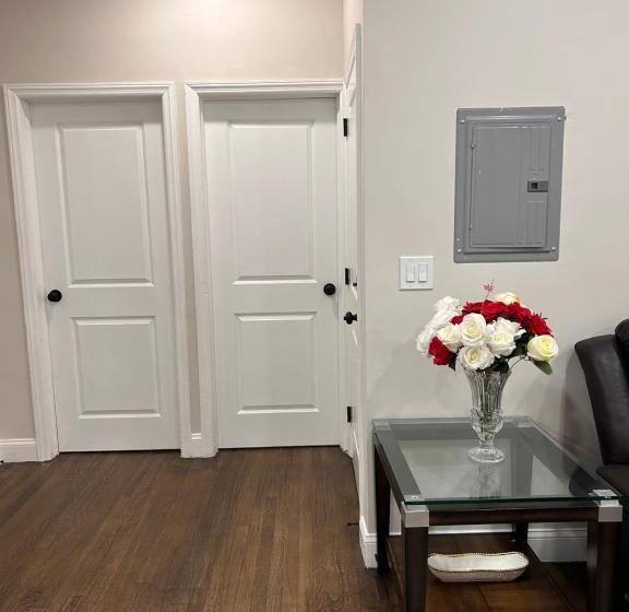 Pensjonat Cozy Multi Level House Private Level A, Irvington Nj