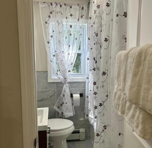 Pensjonat Cozy Multi Level House Private Level A, Irvington Nj