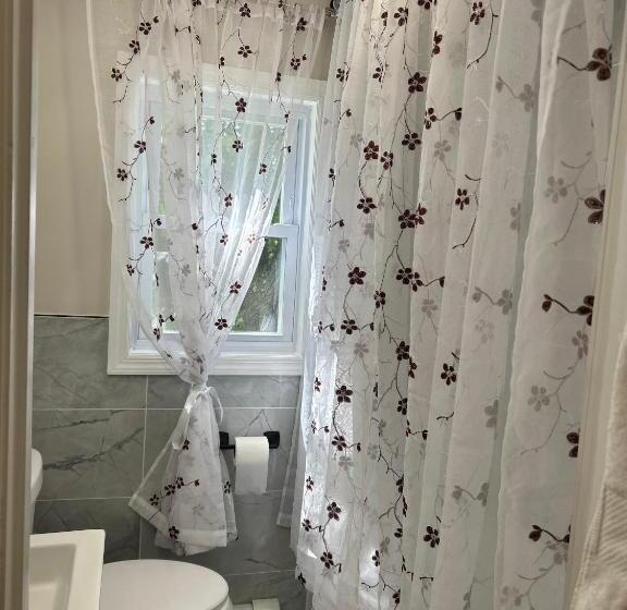 Pensjonat Cozy Multi Level House Private Level A, Irvington Nj