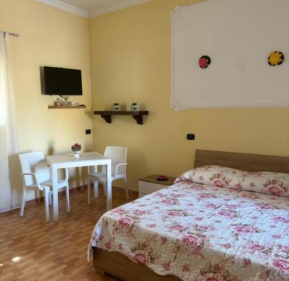 بنسيون Flower Garden