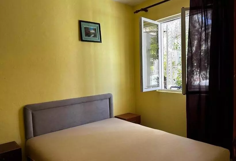 پانسیون Guest House Villa Zoran