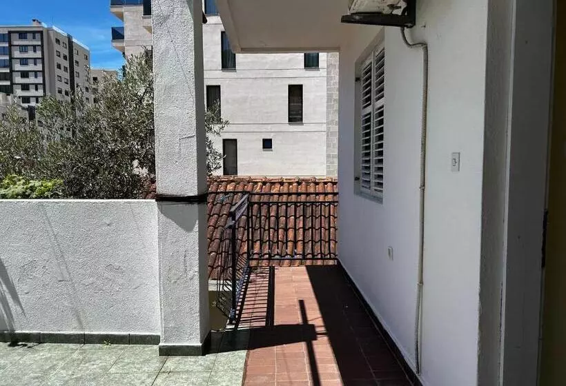 پانسیون Guest House Villa Zoran