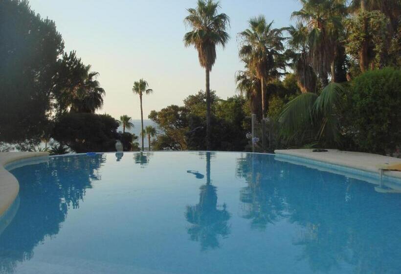 بنسيون Maison Louijane