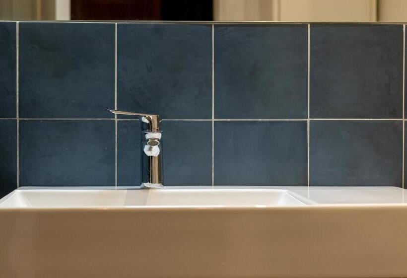 پانسیون Oldoini Luxury Apartment And Suites