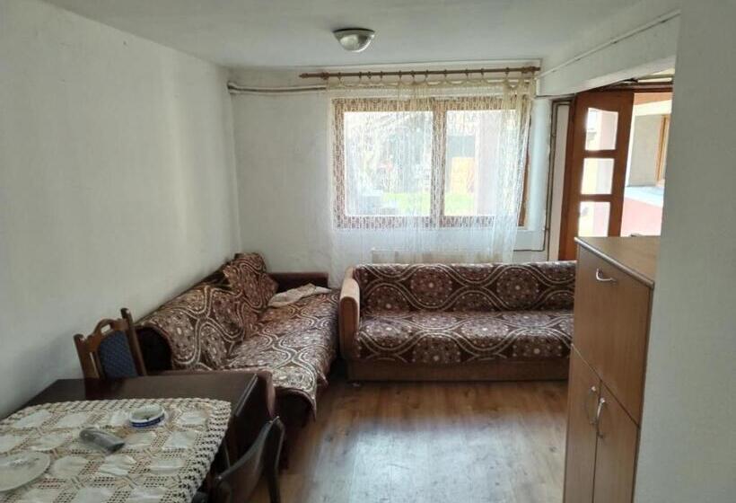 پانسیون Smeštaj Aleksa