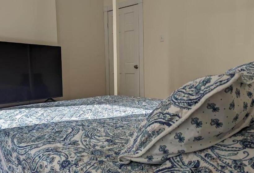 پانسیون The Central Park By Broadway