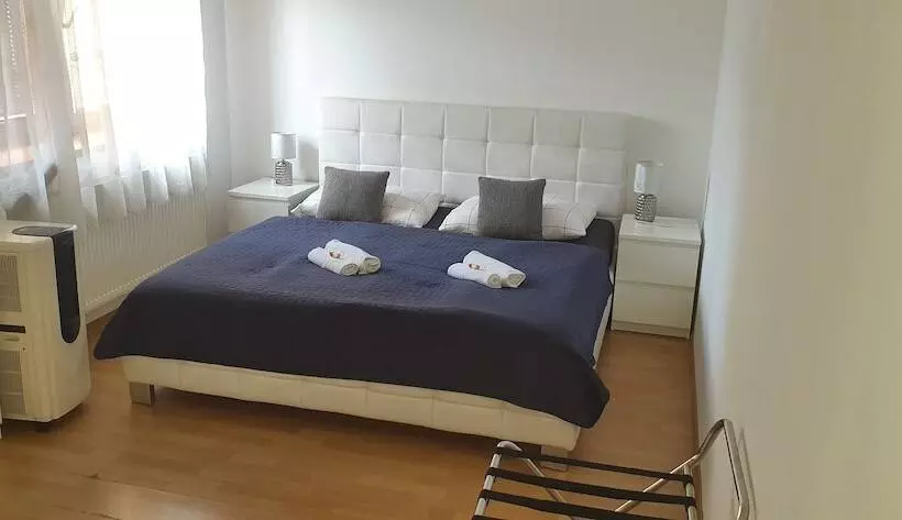 Radio Hotel Bratislava