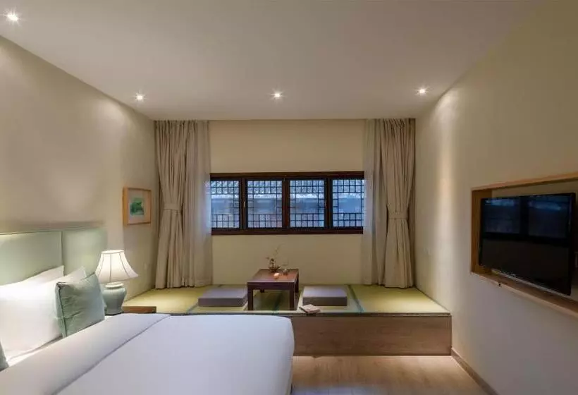 峨眉山和院静筑拾光温泉酒店