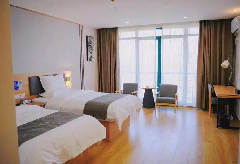 南京工业职业技术大学松山湖生态酒店