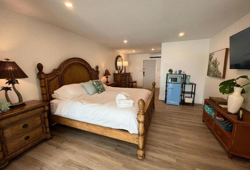 هاستل Guana Beach Inn