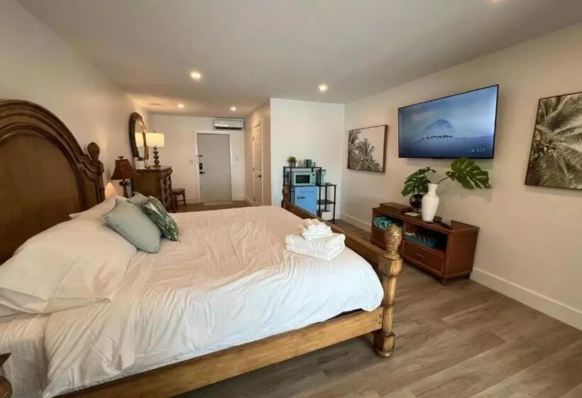 هاستل Guana Beach Inn