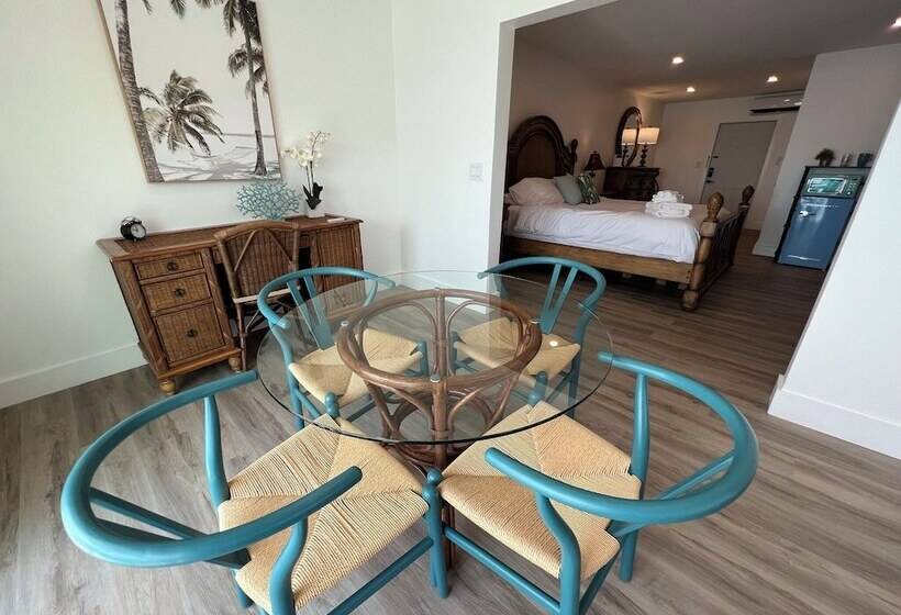 هاستل Guana Beach Inn