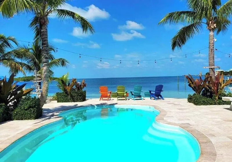 هاستل Guana Beach Inn