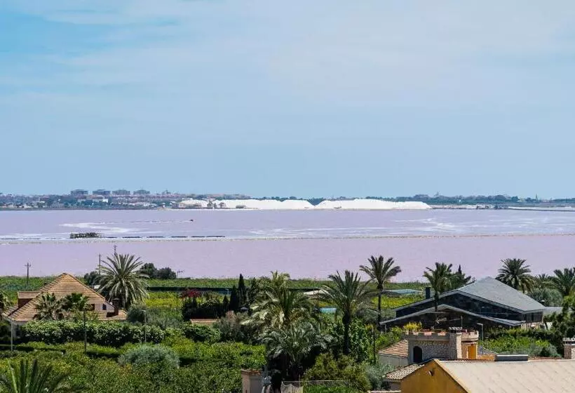Aparthotel Laguna Rosa