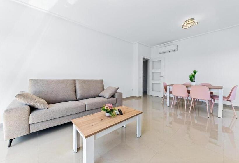 Aparthotel Laguna Rosa