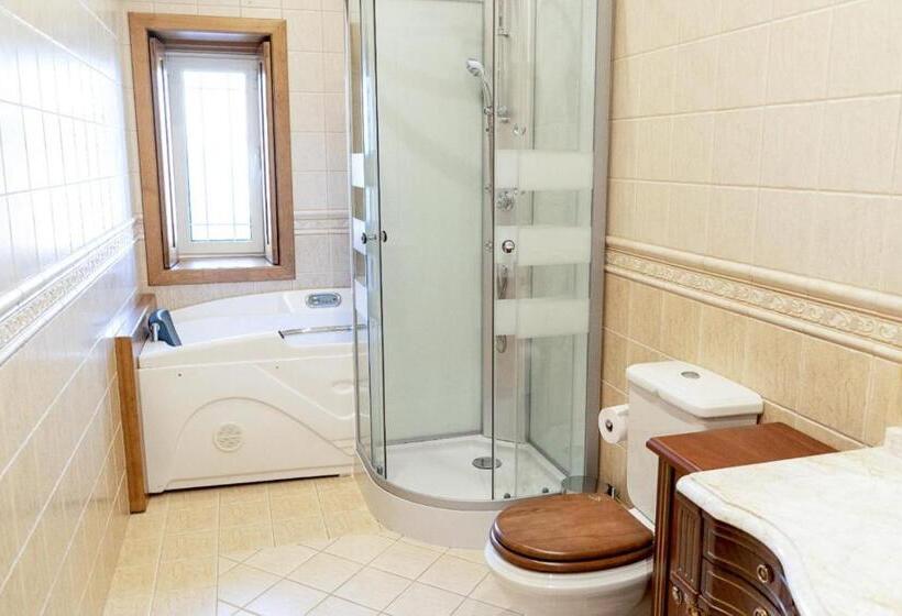 تختخواب و صبحانه Elegância & Carros