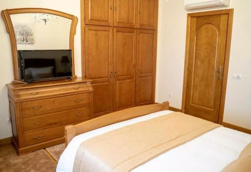 Aamiaismajoitus (B&B) Elegância & Carros