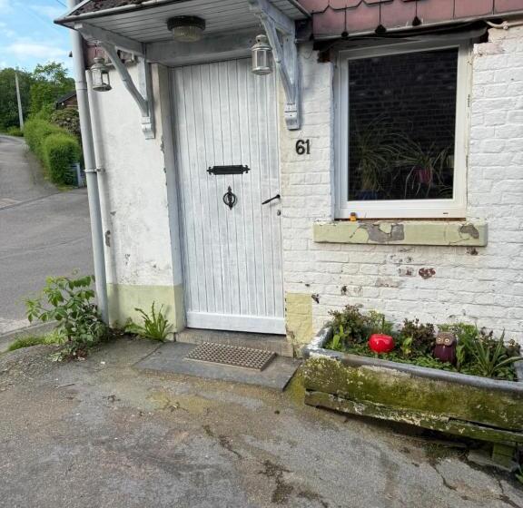 تختخواب و صبحانه Lu Cwène D à Ka