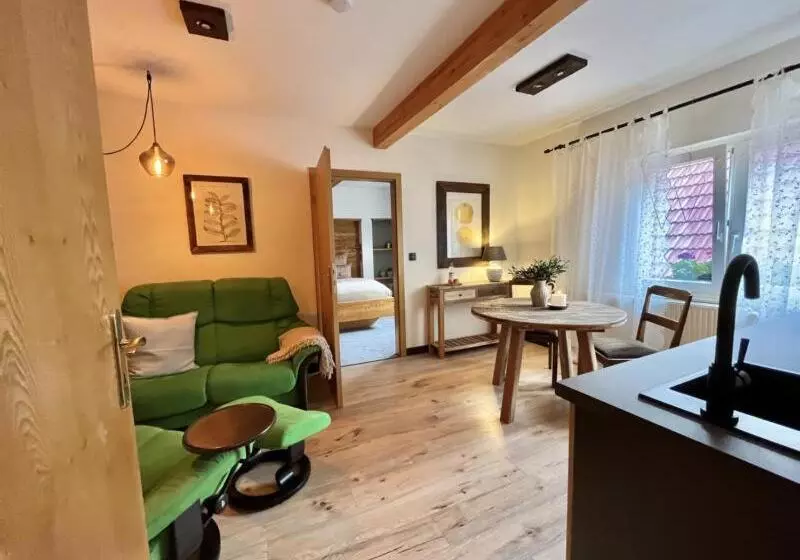 Aamiaismajoitus (B&B) Neles Nest