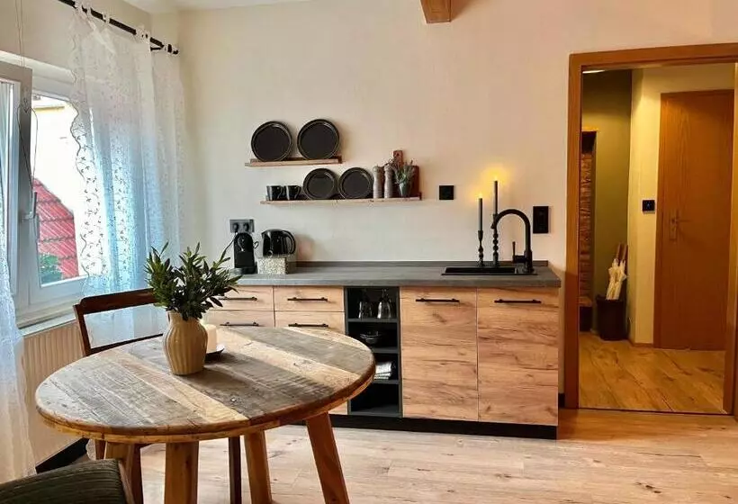 Aamiaismajoitus (B&B) Neles Nest