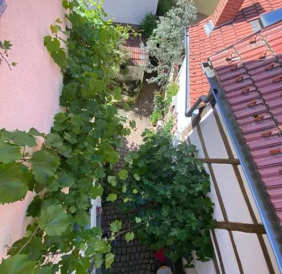 Aamiaismajoitus (B&B) Neles Nest