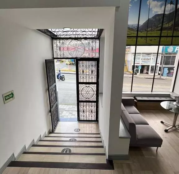 هتل Armenia Lions