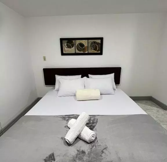 هتل Armenia Lions