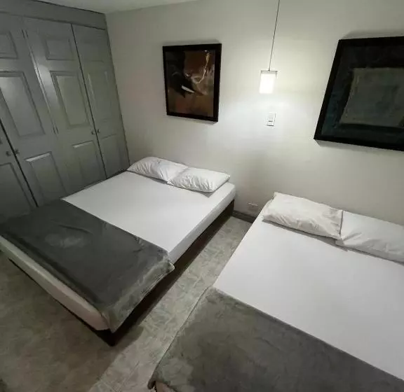 هتل Armenia Lions