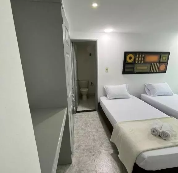 هتل Armenia Lions