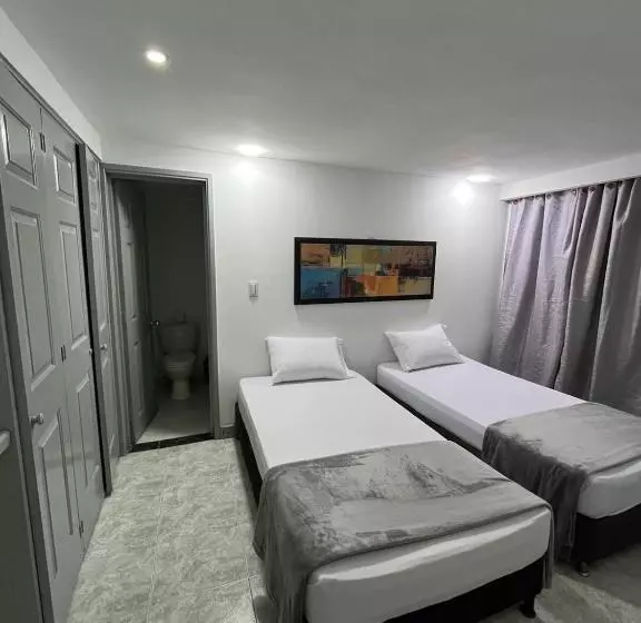 هتل Armenia Lions