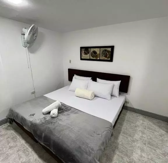 هتل Armenia Lions