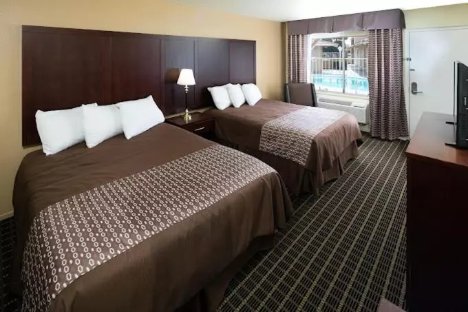 Hotelli Guestplace Inn & Suites