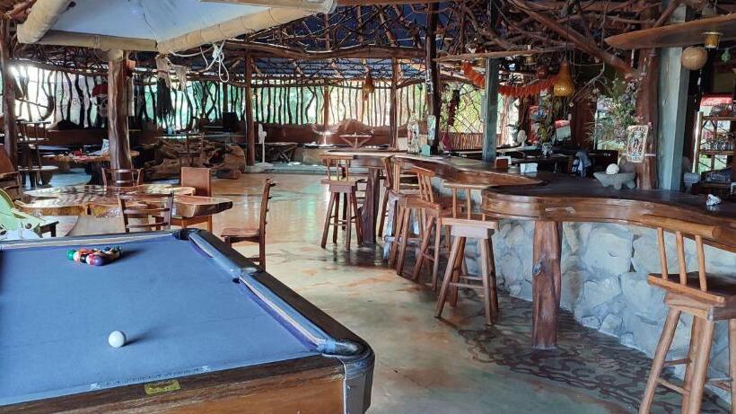 호텔 La Perla Negra Pirate Tours