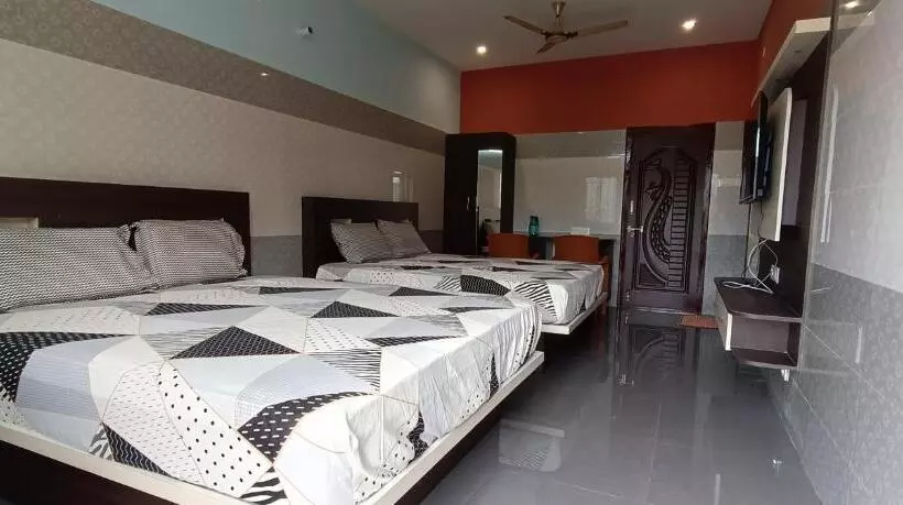 Hotelli Sathyam Resorts