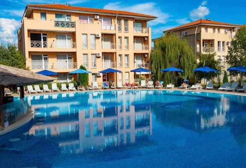 Hotelli Studio In Sunny Day 6