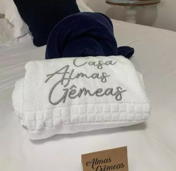 پانسیون Almas Gêmeas Flat