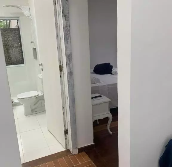 پانسیون Almas Gêmeas Flat