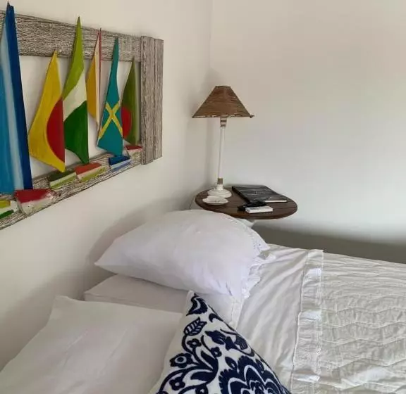 پانسیون Almas Gêmeas Flat