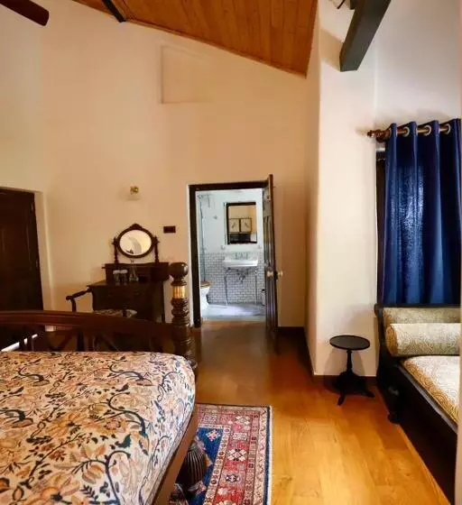 Majatalo Bawlana Estate   Kandy