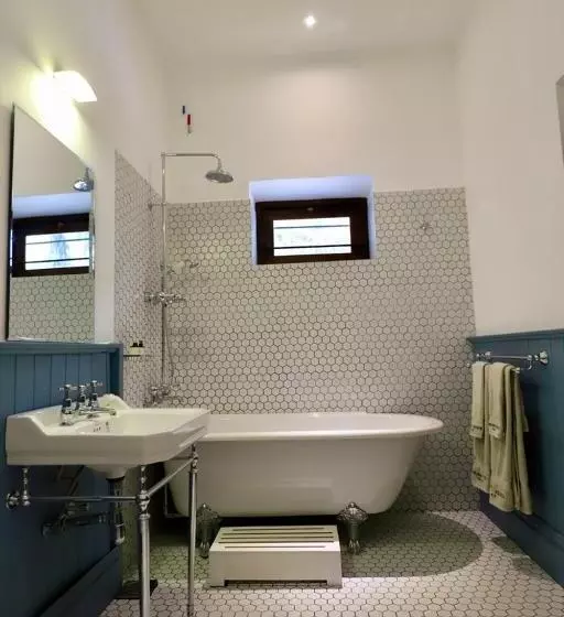 Majatalo Bawlana Estate   Kandy