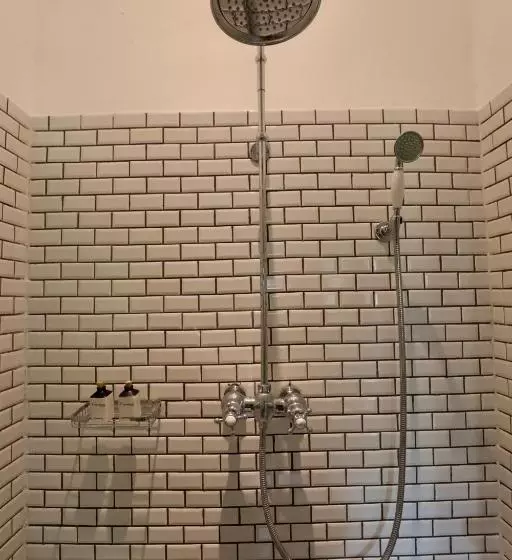 Majatalo Bawlana Estate   Kandy