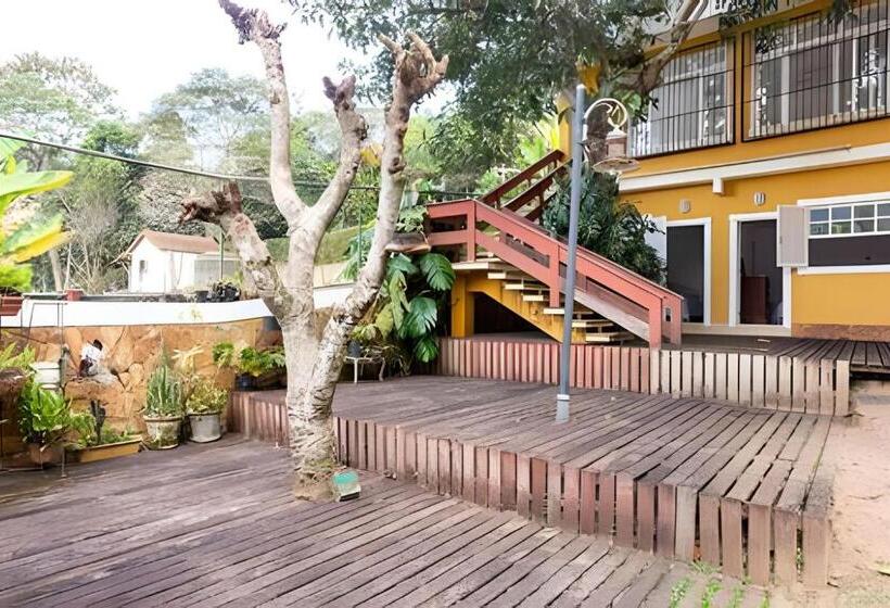 ペンション Casa Exclusiva Em Pousada 2 Suítes Piscina Itaipava   Bauernfest 2024