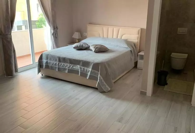 پانسیون Meri Rooms