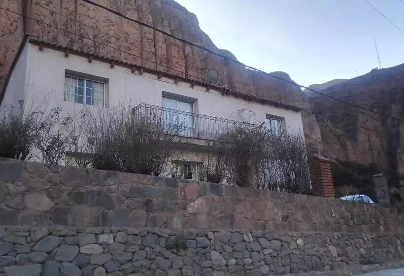 Majatalo Hostal Del Luna