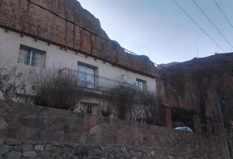 Majatalo Hostal Del Luna